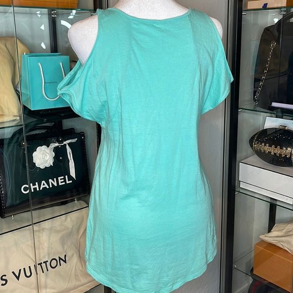 VICTORIA’S SECRET Cold Should T-shirt in Mint - Picture 3 of 4